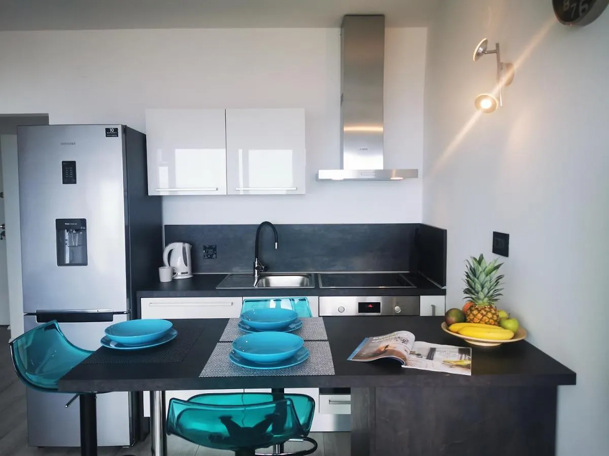 Leelee Apartment Rijeka 0*,  Croatia